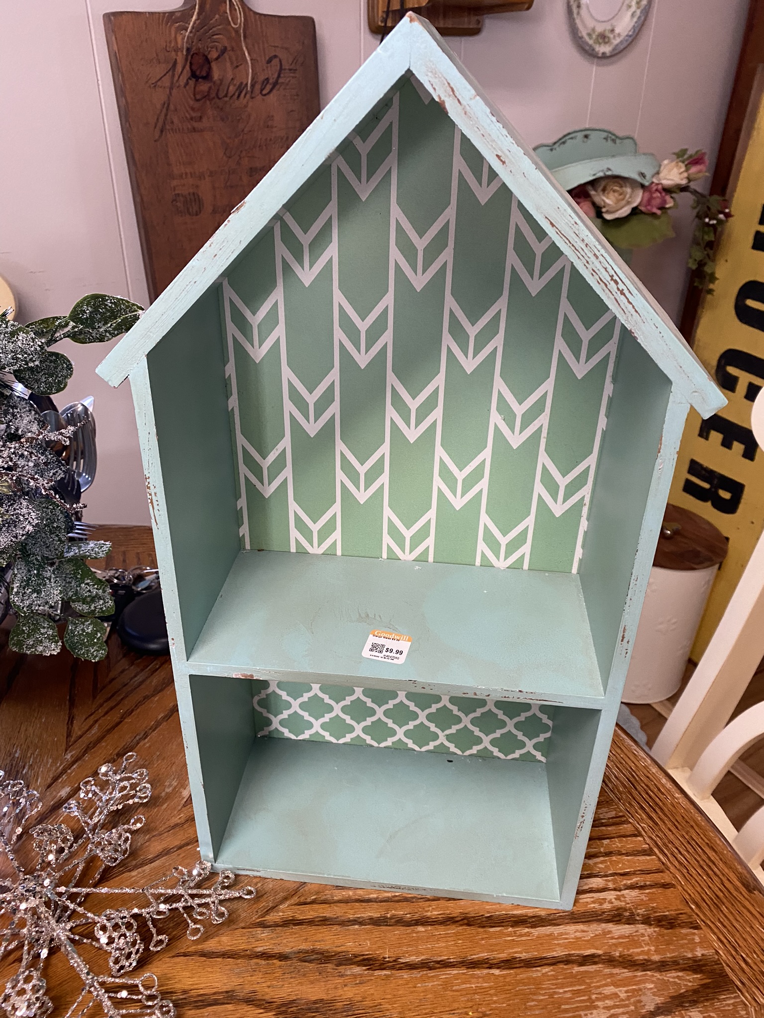 Mini Dollhouse makeover